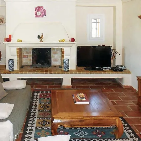 Rose Villa